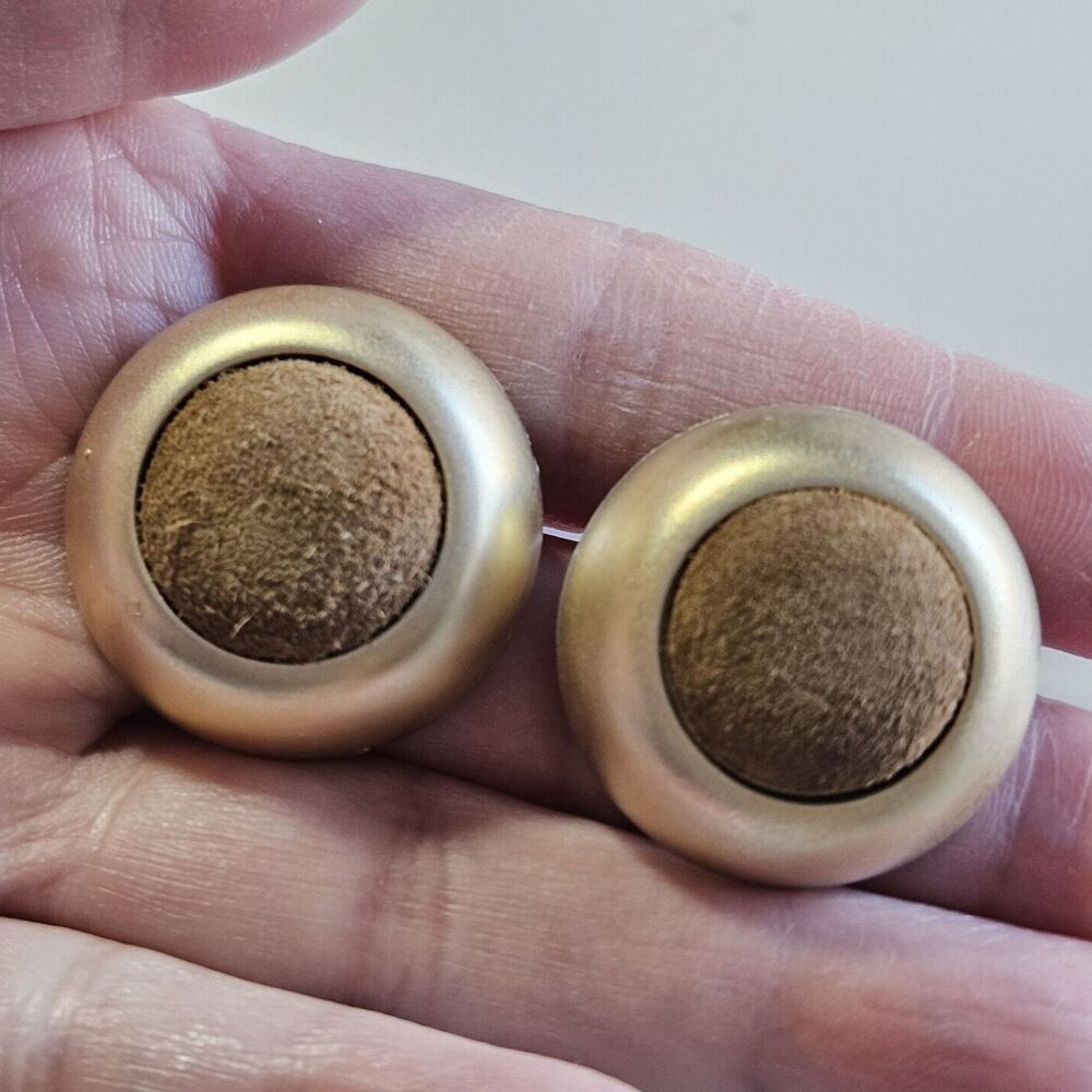 Lightweight Gold Tone Circular Brown Suede Earrings